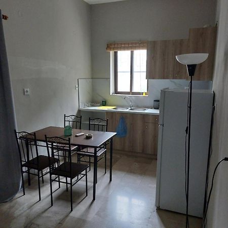 Amalthia Hotel Apartments Ретимно Экстерьер фото