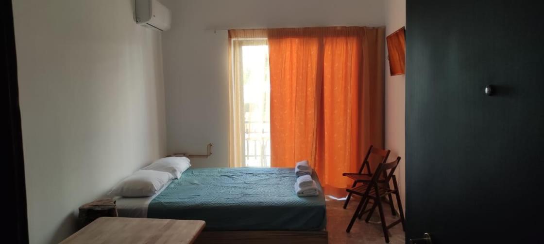 Amalthia Hotel Apartments Ретимно Экстерьер фото