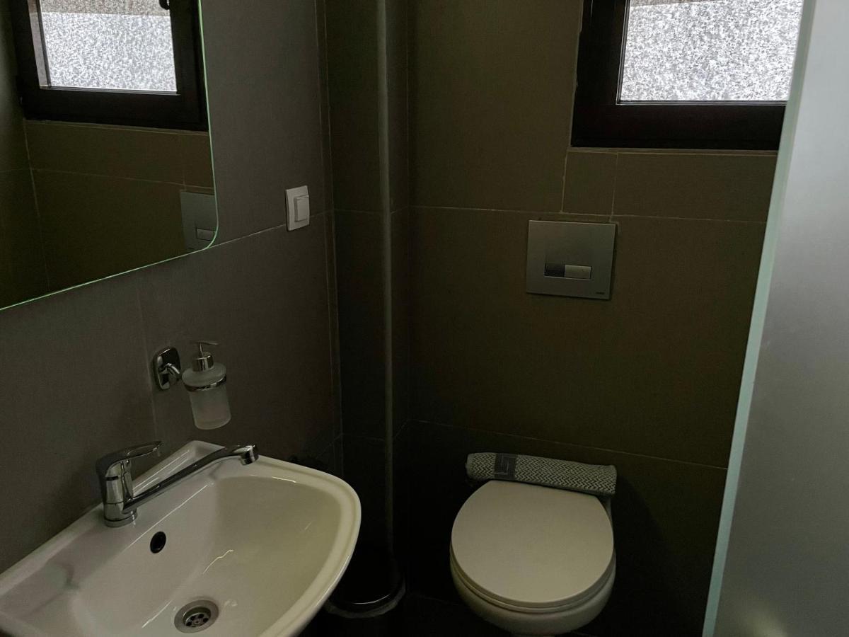 Amalthia Hotel Apartments Ретимно Экстерьер фото