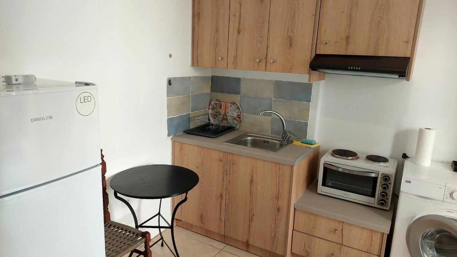 Amalthia Hotel Apartments Ретимно Экстерьер фото